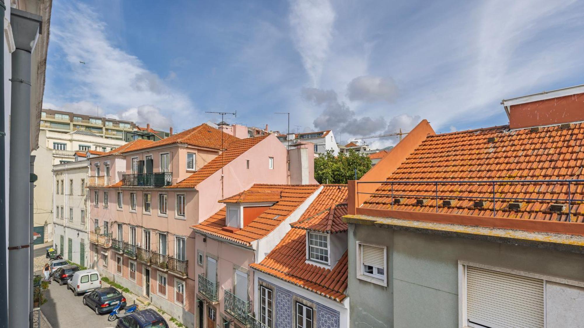 Sunny Design Apt In Praca Das Flores By Lovelystay Lisboa 外观 照片